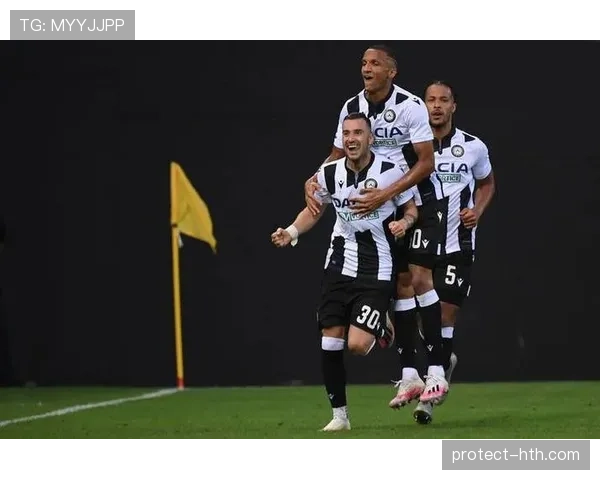 都灵边路进攻发威，强势击败对手展现惊人攻击力