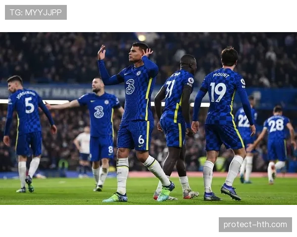 英超球队战术演练全面升级，状态回暖助推新赛季竞争力跃升