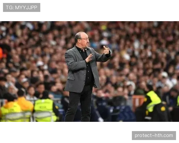 贝尼特斯执教生涯影响力持续提升,战术理念备受业界关注 贝尼特斯执教生涯影响力持续提升,战术理念备受业界关注